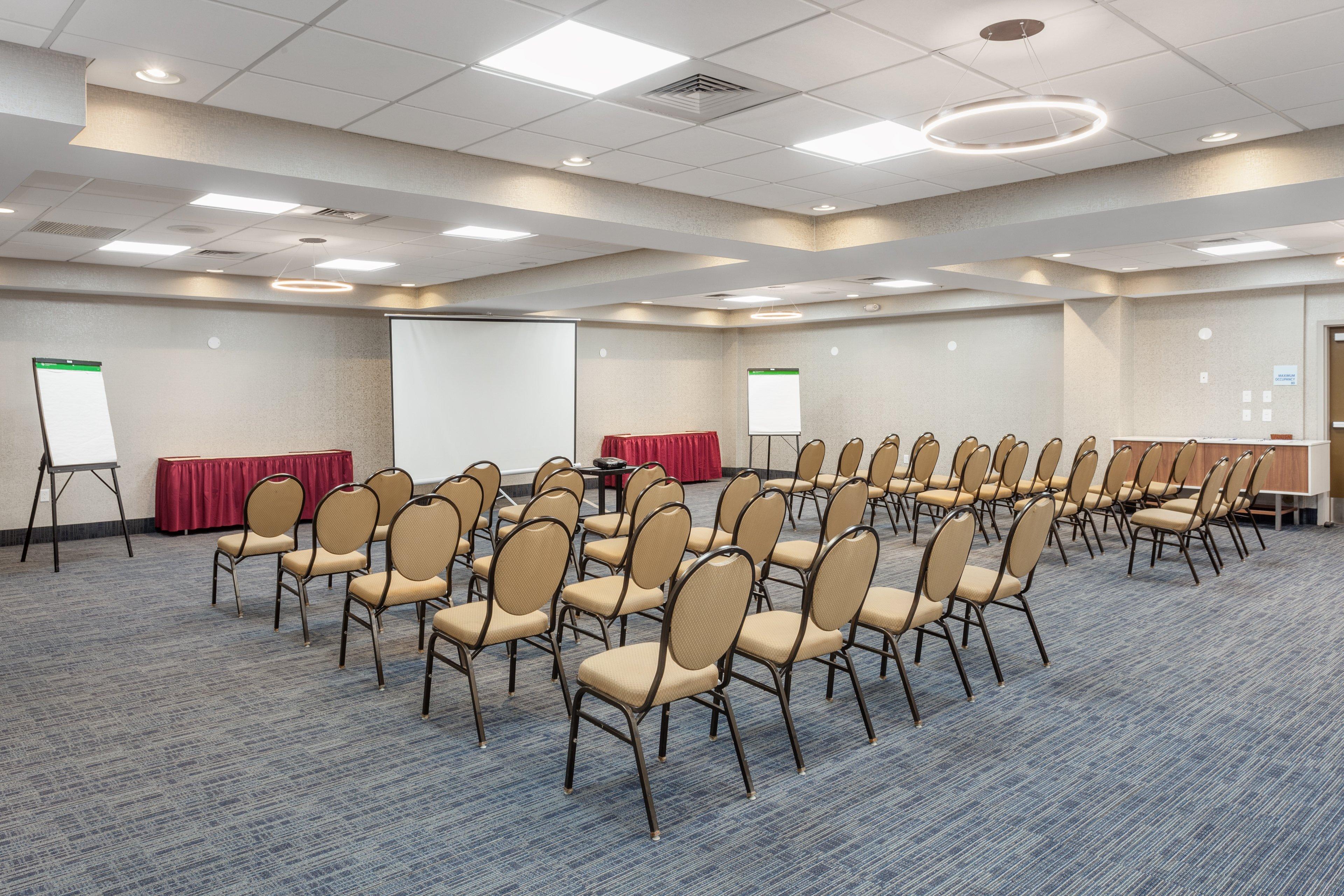 Holiday Inn Express Hotel & Suites Providence-Woonsocket By Ihg Exterior photo