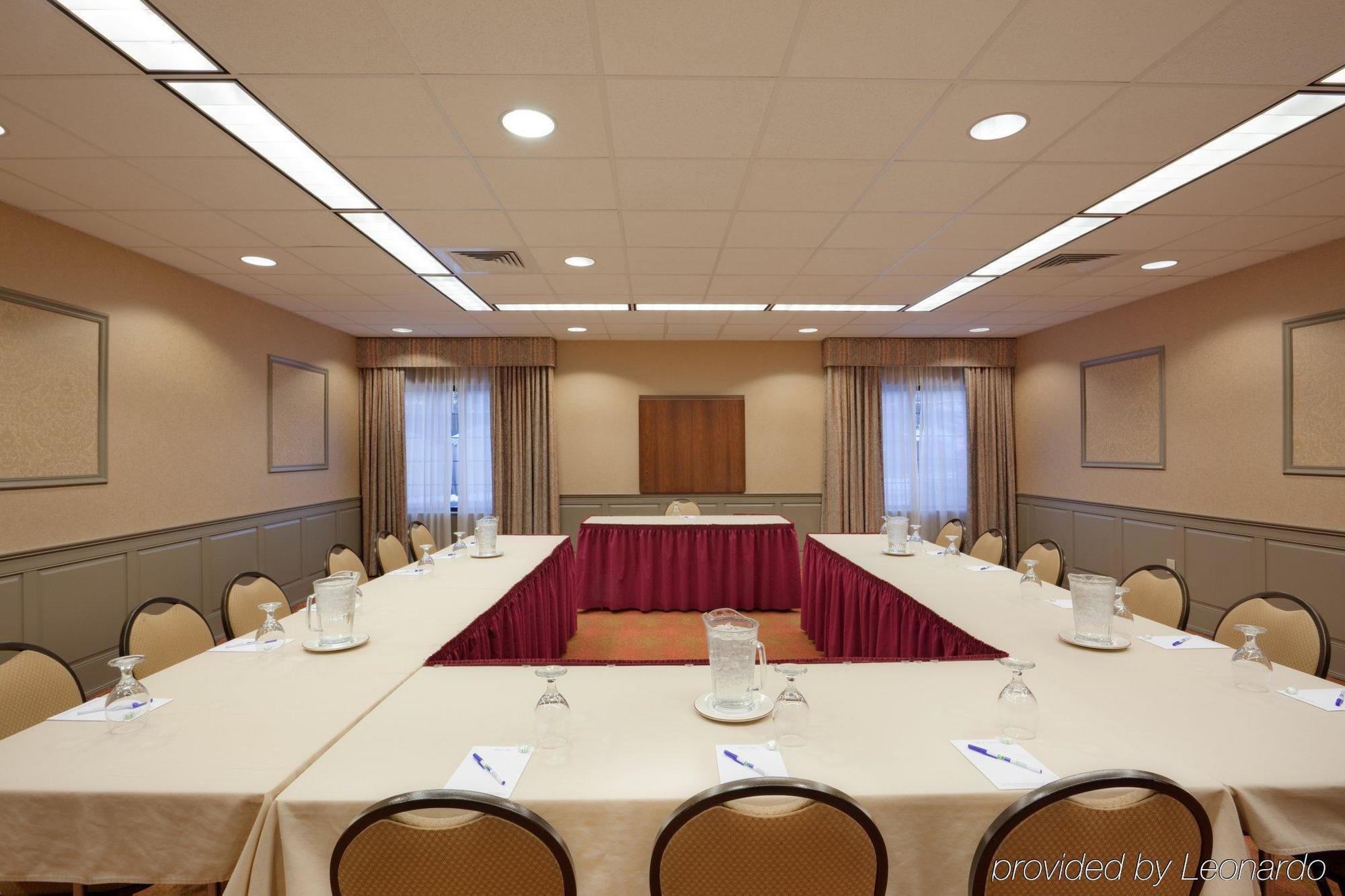 Holiday Inn Express Hotel & Suites Providence-Woonsocket By Ihg Facilities photo