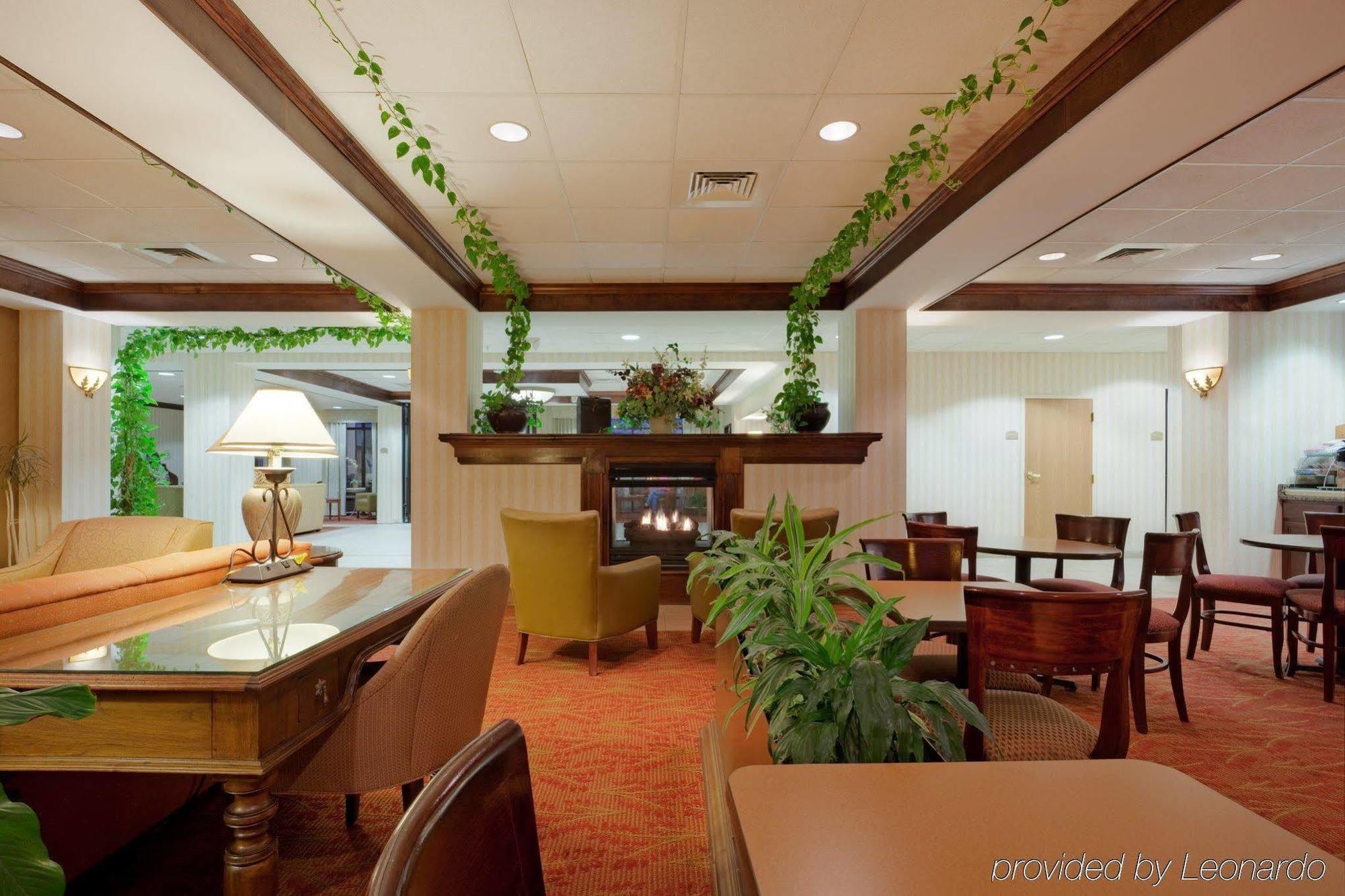 Holiday Inn Express Hotel & Suites Providence-Woonsocket By Ihg Restaurant photo
